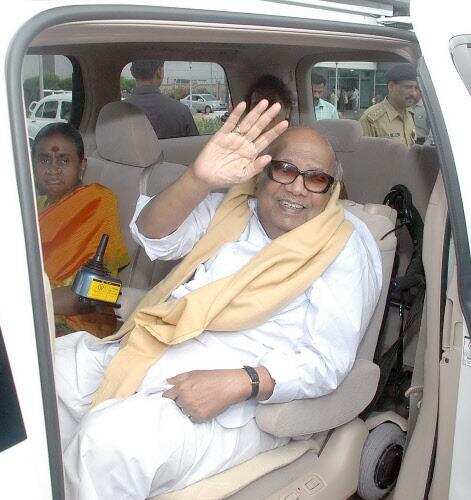 Karunanidhi’s wife Dayalu Ammal admitted to ICU in Chennai hospital