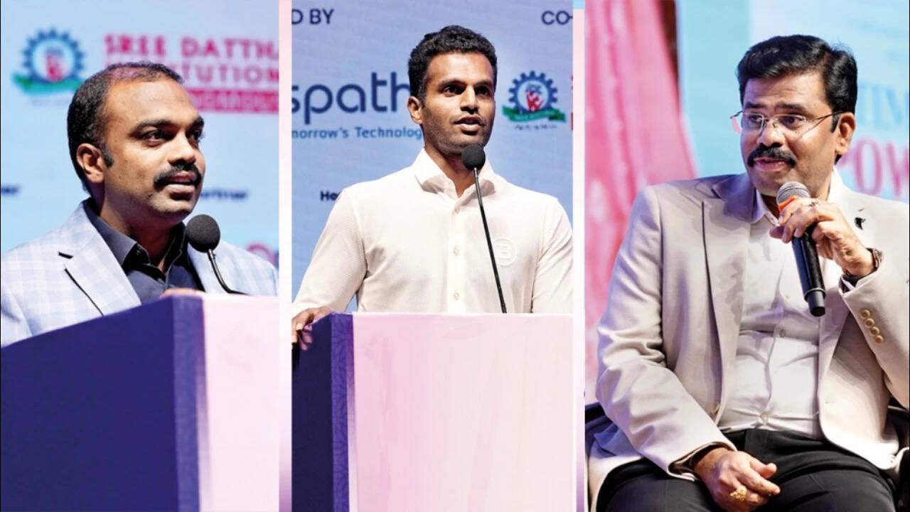  Rajasekhar Papolu- Chairman &amp; Managing Director, Brihaspathi Technologies Limited; G. Vikram Reddy- Chief Managing Director,Sree Dattha Institutions; Gopi Krishna Manepally- Managing Director, Manepally Jewellers Pvt Ltd)</p>