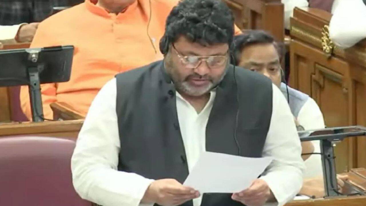 'Akhilesh Yadav asked me to step down': SP's UP assembly chief whip Kamal Akhtar resigns amid reports of rift with MP Ruchi Vira