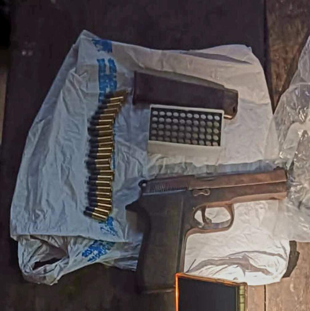 7c6c779c-ab30-4bbb-922a-b546d739566e_Pistol.jpg