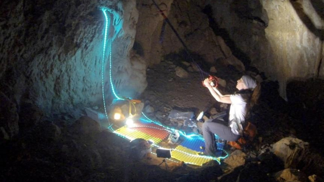 Spanish athlete locked herself inside a 230-foot-deep cave for 500 days in an unusual experiment. When she came out, she thought only 160 days had passed