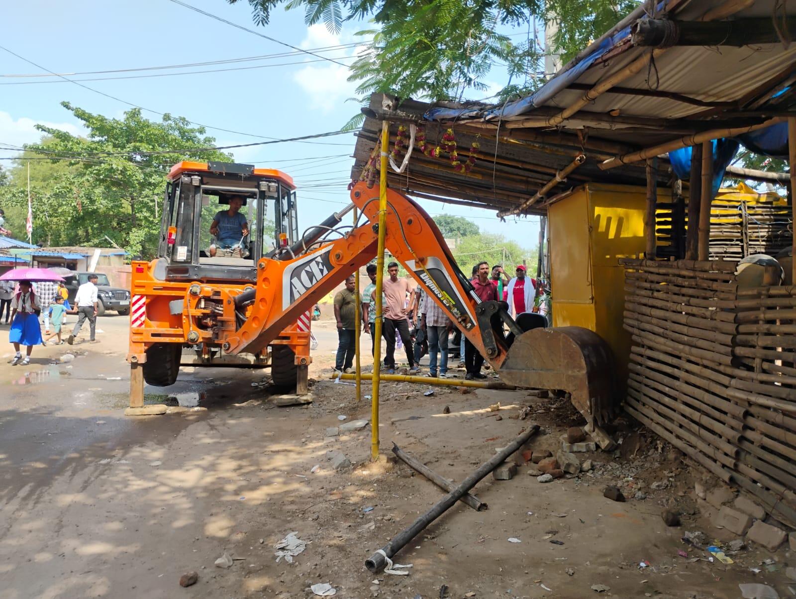 Attachment 4747f16e-30c5-494a-8340-c8748cce80a6_anti-encroachment_drive_3.jpeg