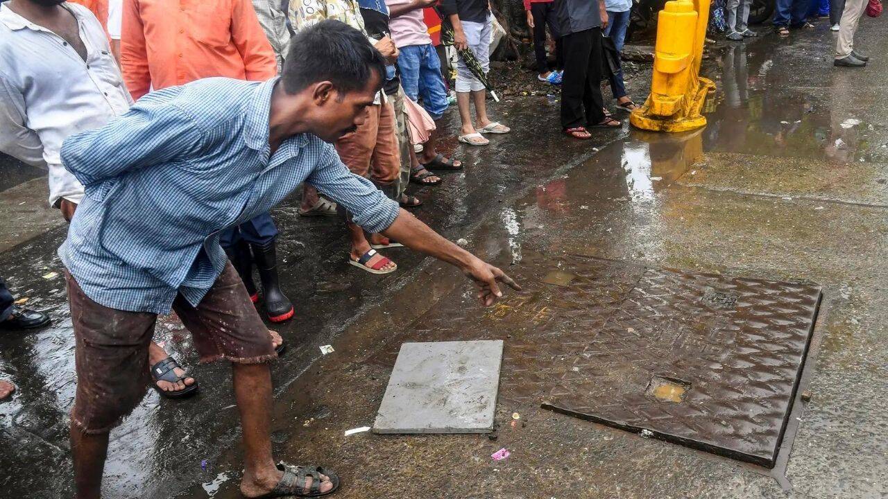 Man dies after falling into open manhole in Mumbai rains; BMC suspends four officials