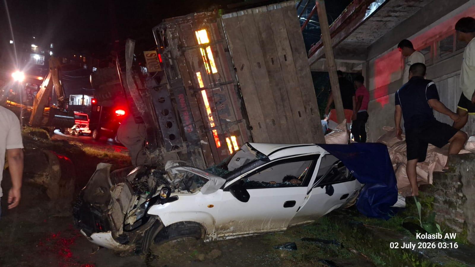 bb41137a-c8cf-4093-a5cc-7076fad9f960_Ill-fated_car_crushed_by_a_truck_it_hit..jpg