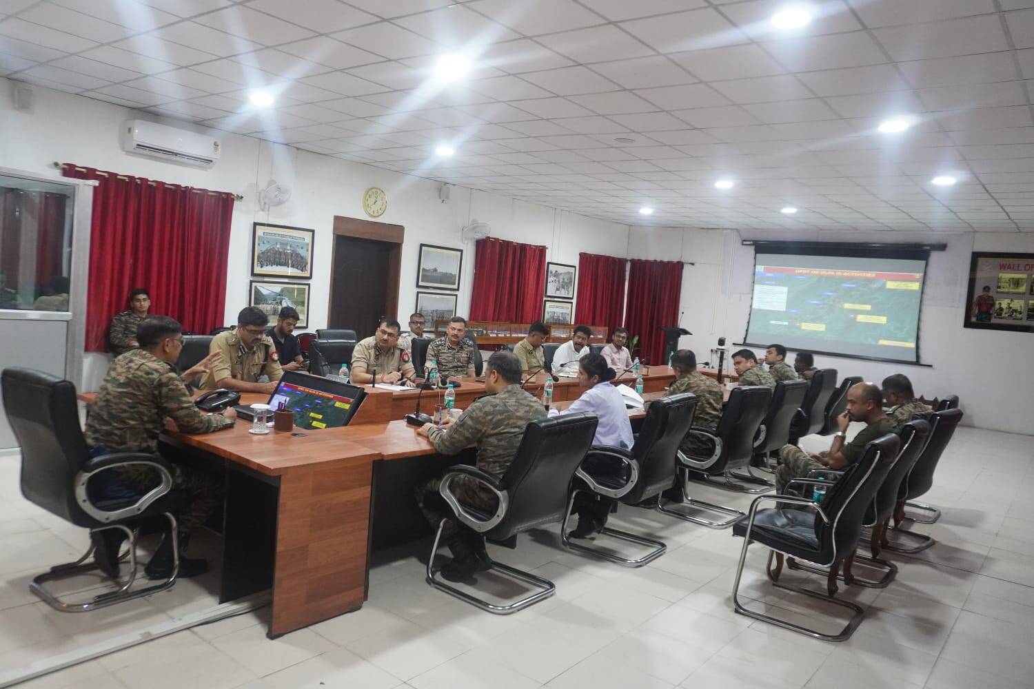 Attachment 3ed89714-eb98-4471-b31c-bf27e5a71cd8_Army-Police_meet.jpg