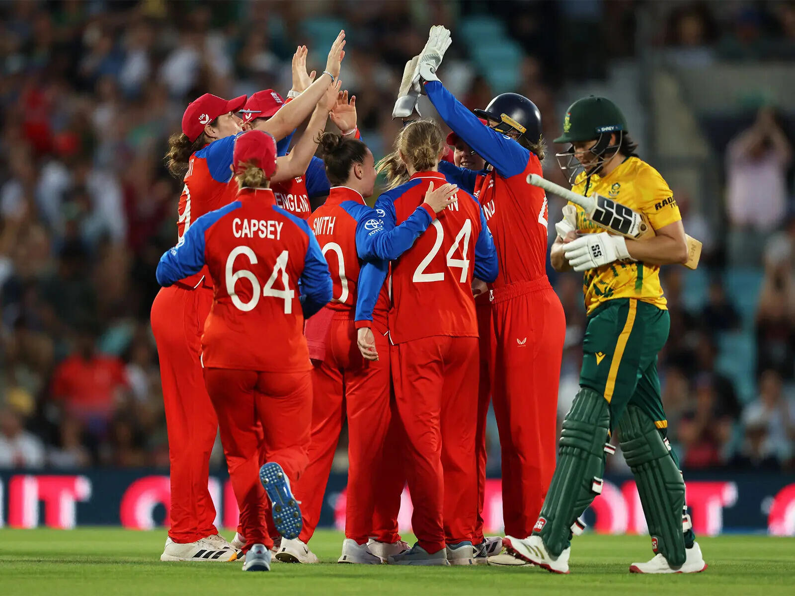 T20 WC: It's England vs Australia in the final after Sciver-Brunt's heroic return against SA
