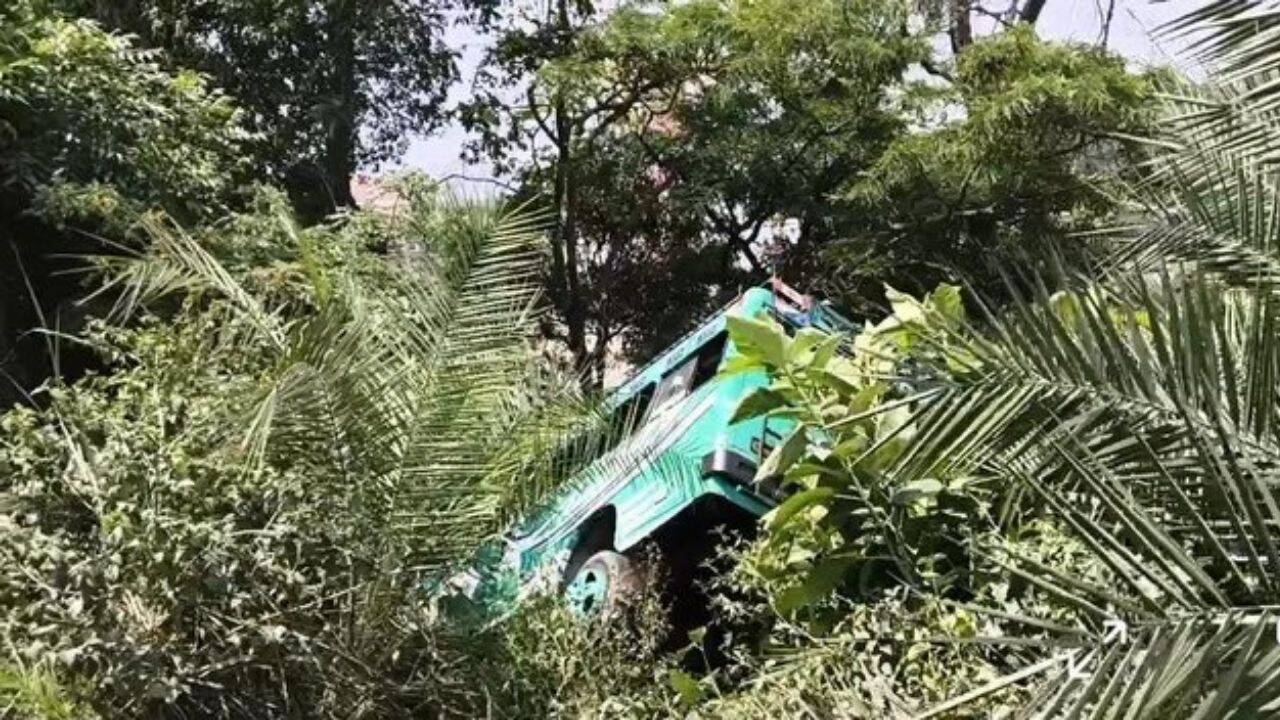 Pakistan Bus Tragedy Claims 40 Lives in Balochistan Crash