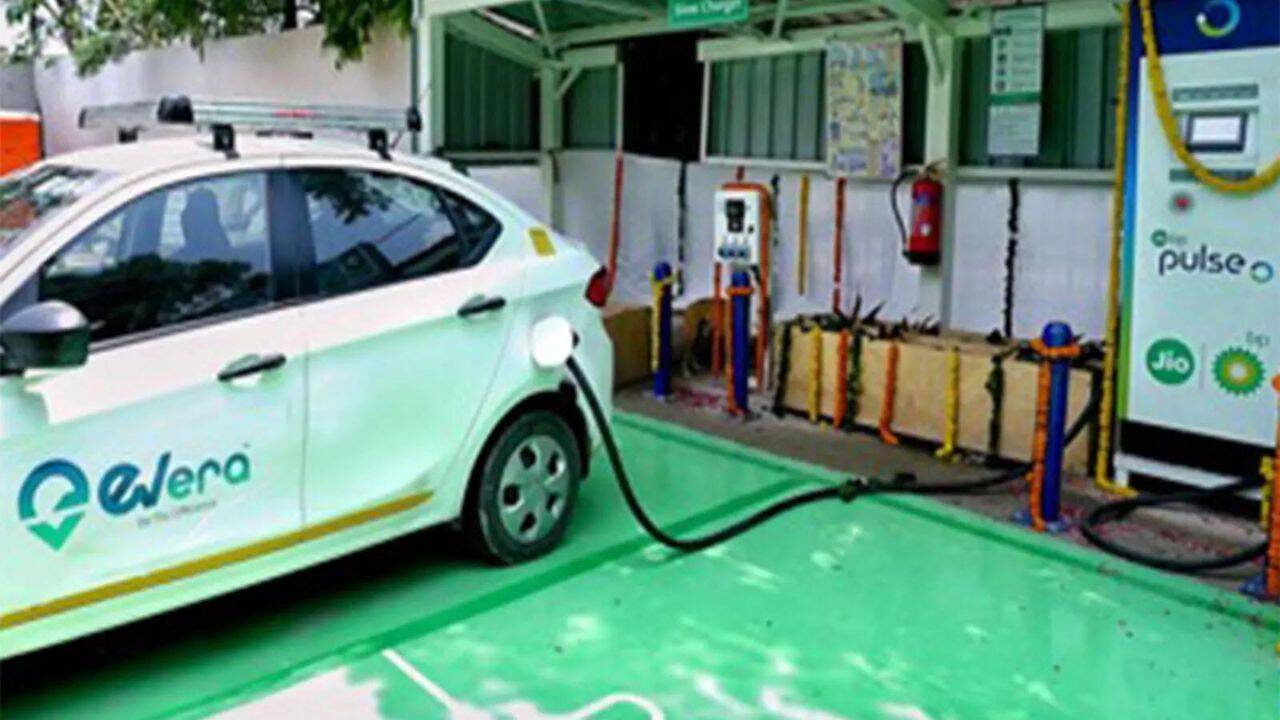 Delhi's Aggressive EV Push May Create Challenges for India's Auto Sector