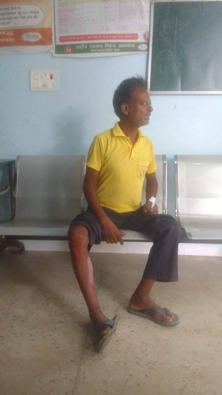 e32cb4de-7c92-4f77-b487-75077f8589f1_Budhan_Bharti_at_hospital_in_Chatra_on_Saturday.Vishvendu_Jaipuriar.jpg