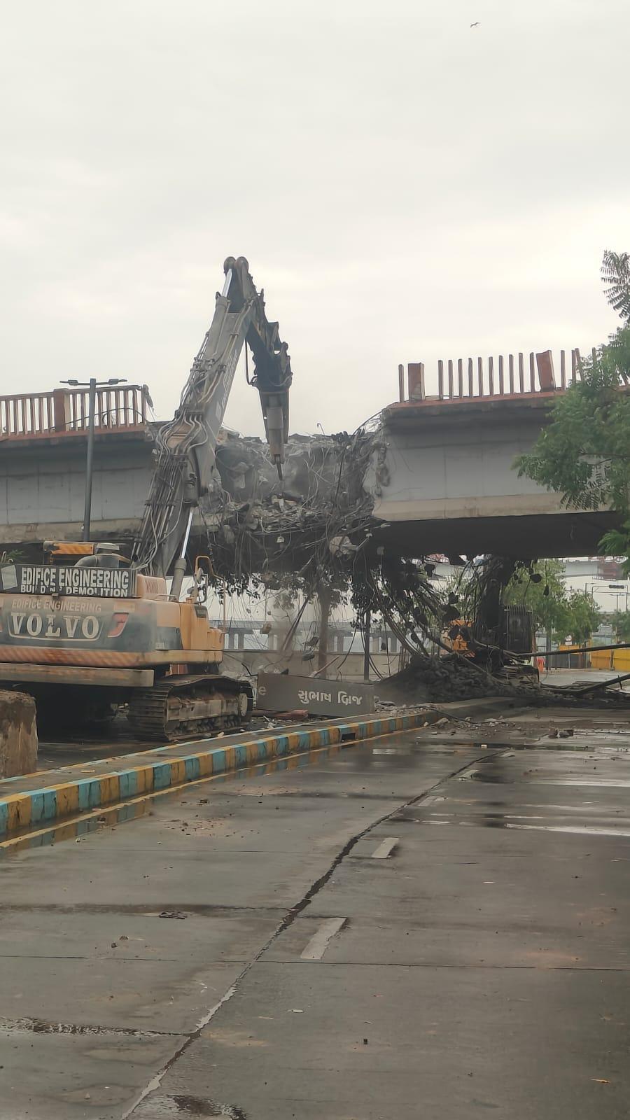 Subhas bridge (1).jpeg