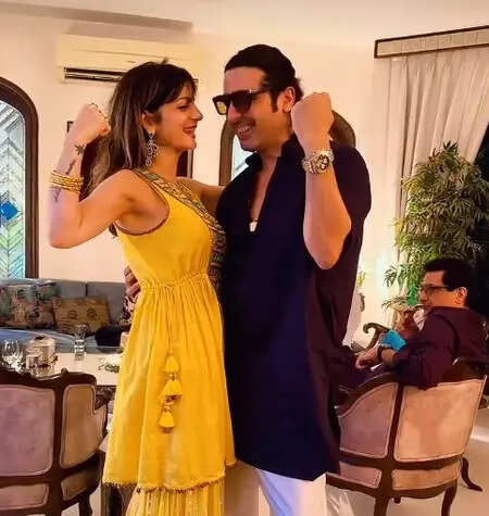 Sussanne Khan wishes brother Zayed Khan on birthday, remembers late mother Zarine Khan in emotional post