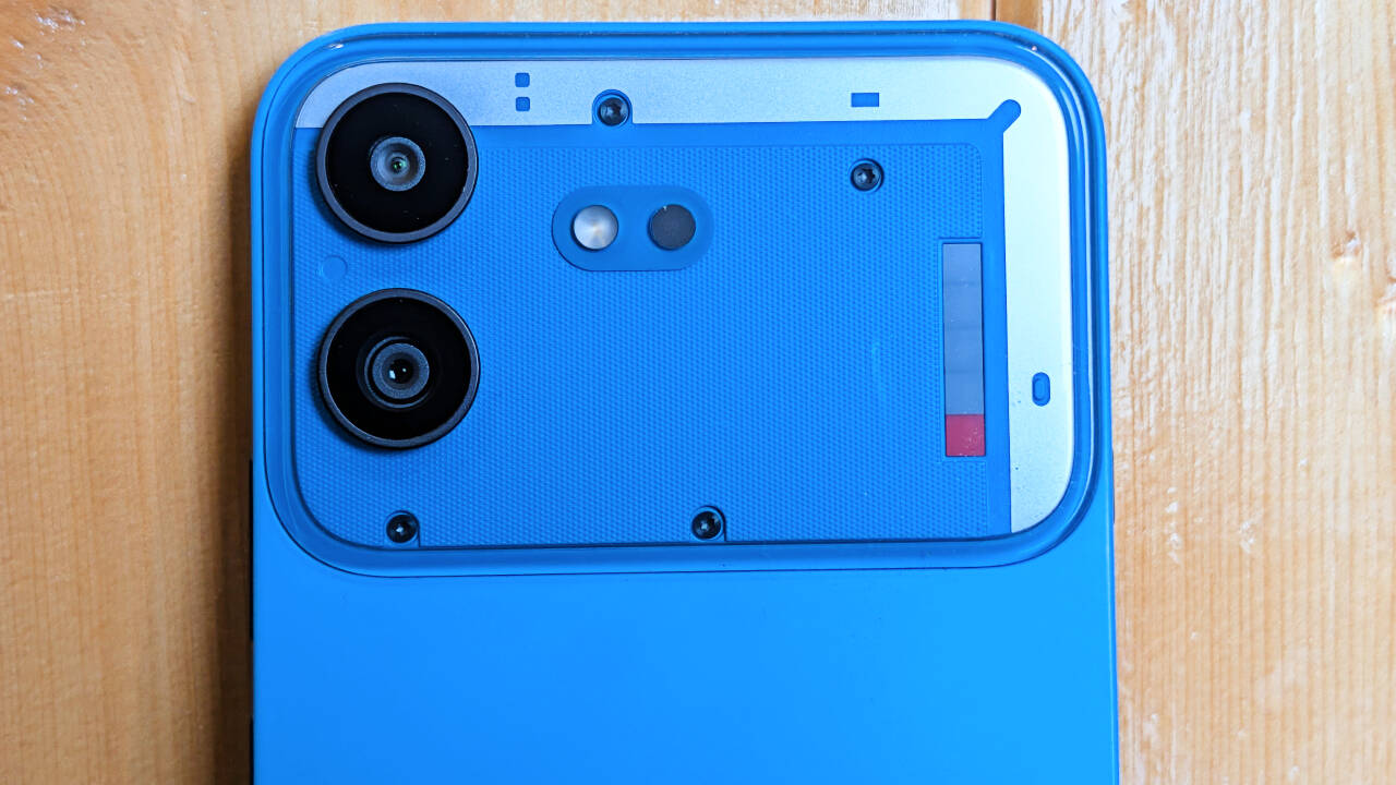 Nothing Phone 4(b) camera setup