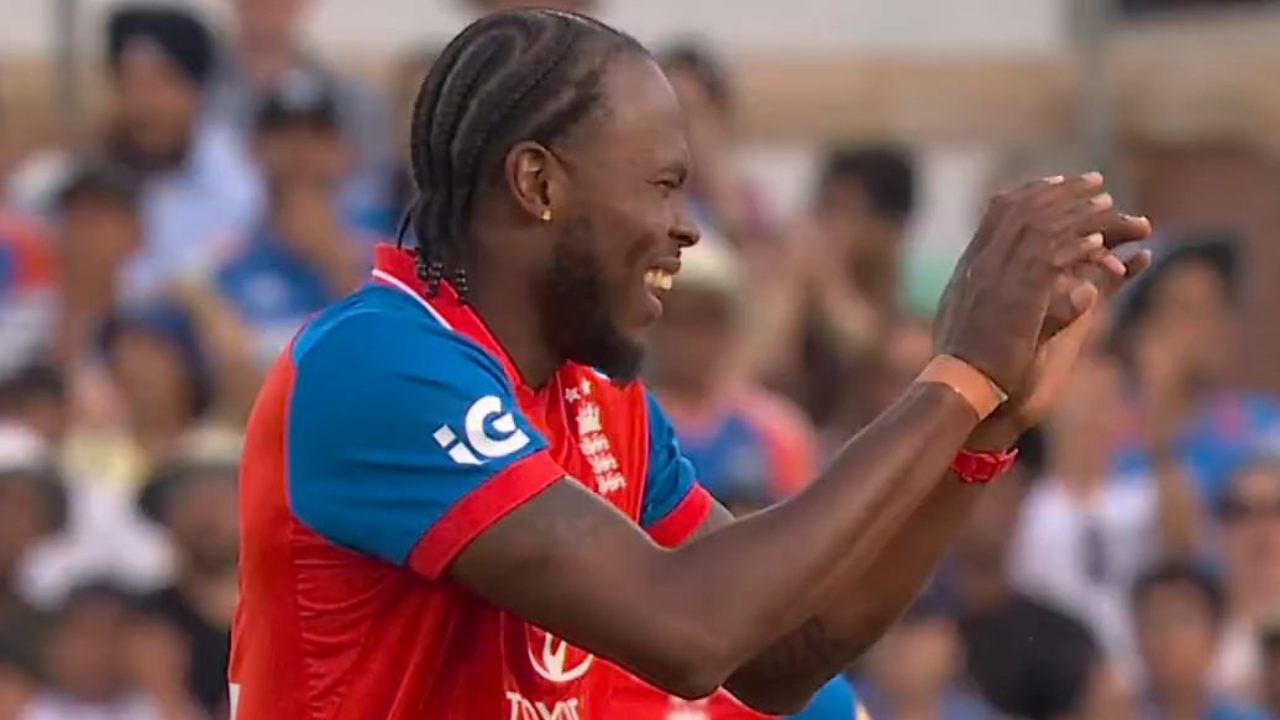 IND vs ENG 3rd T20I: Big blow! Archer dismisses Iyer as visitors slip to four down