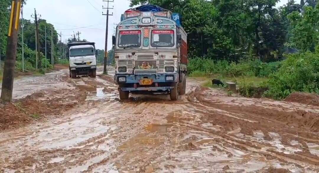 6ce0e96b-a73c-4370-8f8b-b8eb4bd982bb_Silchar-Jaintia_road3.jpg