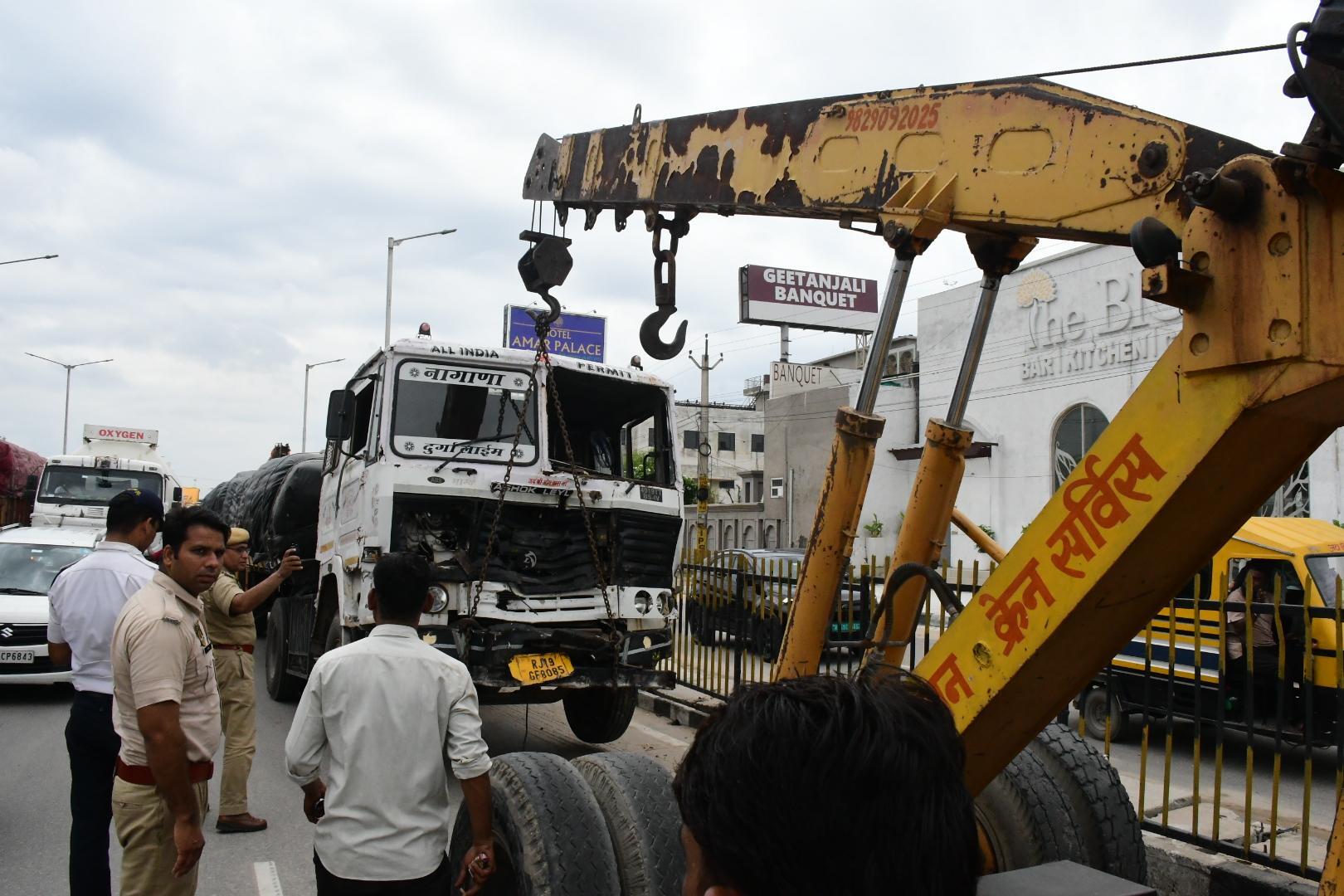 Road accident in Jaipur (Arvind Sharma) (22).JPG