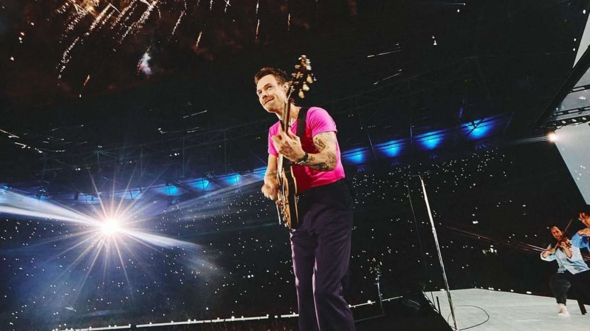 Harry Styles closes historic Wembley run<br>