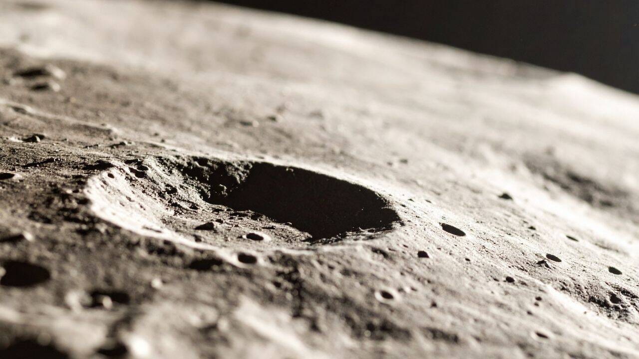 Why We Need a Moon Quarantine to Stop Alien Microbes From Reaching Earth