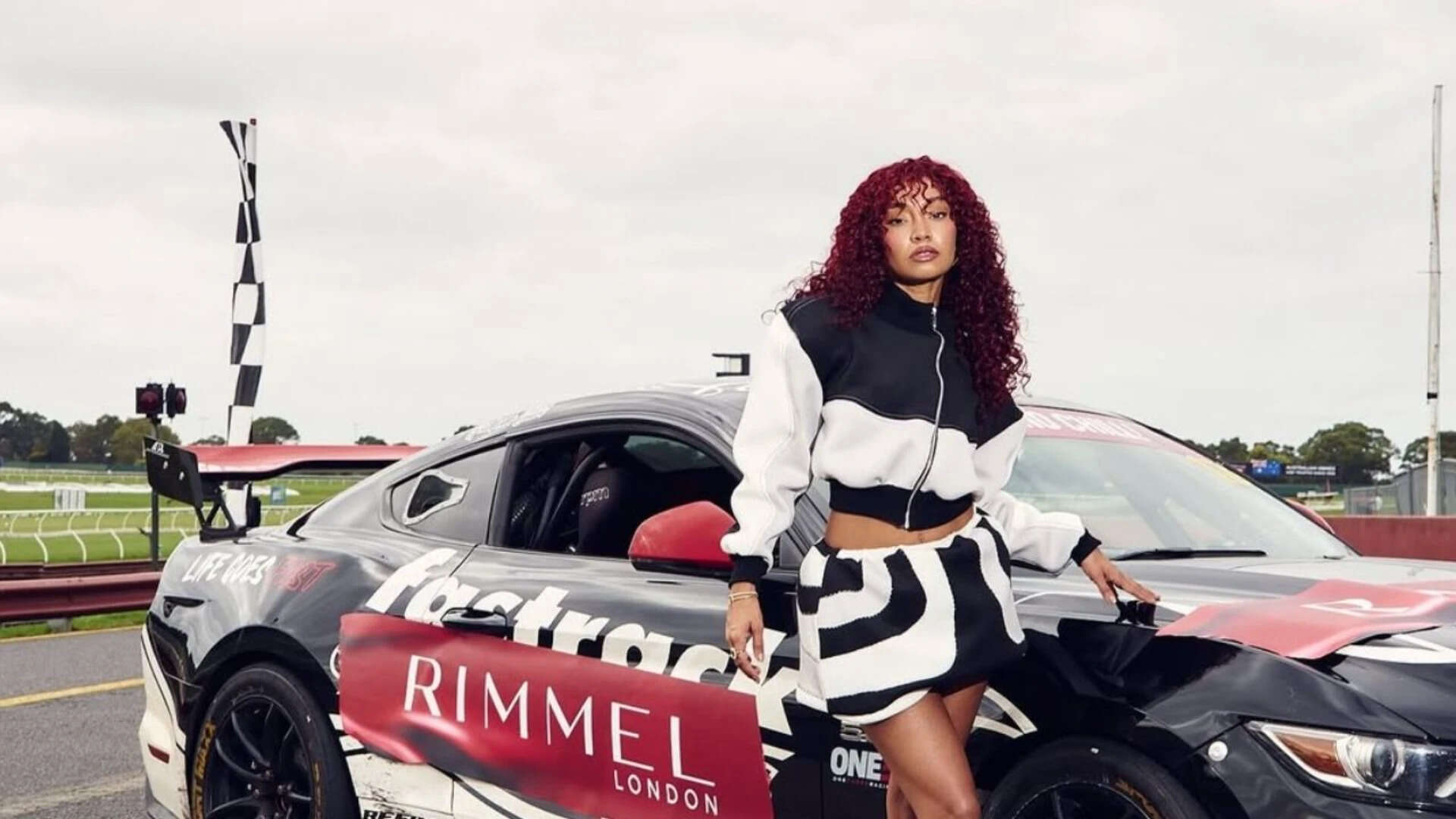 Leigh-Anne Pinnock shared the joyful news that she is expecting her third child, revealing her baby bump in a heartfelt studio video shared with fans.Image credit ( Leigh-Anne Pinnock Instagram) Leigh-Anne Pinnock announces third pregnancy with emotional reveal<br>