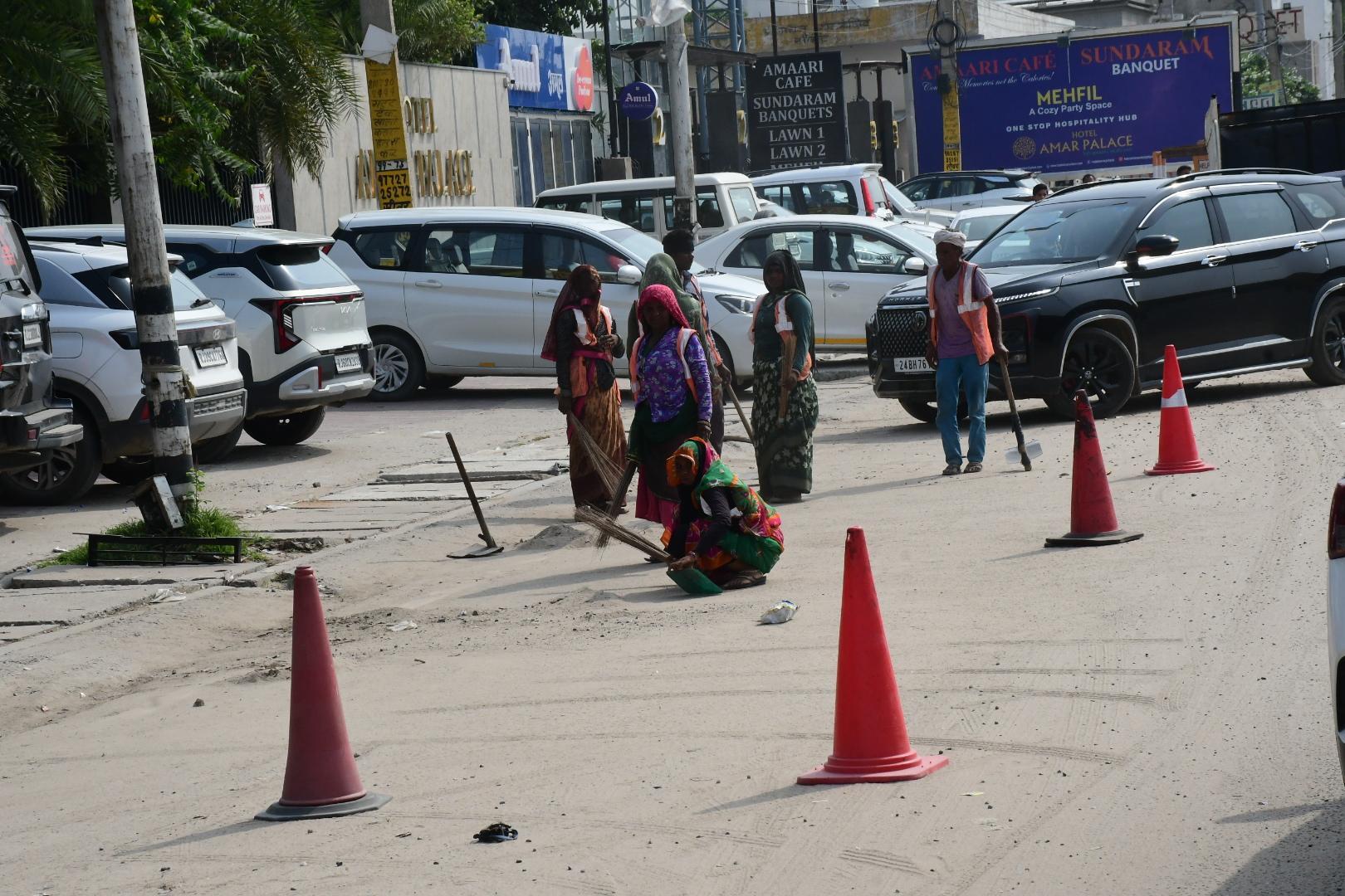 police and NHAI fence crash-prone stretch on Jaipur-Ajmer highway (7).JPG