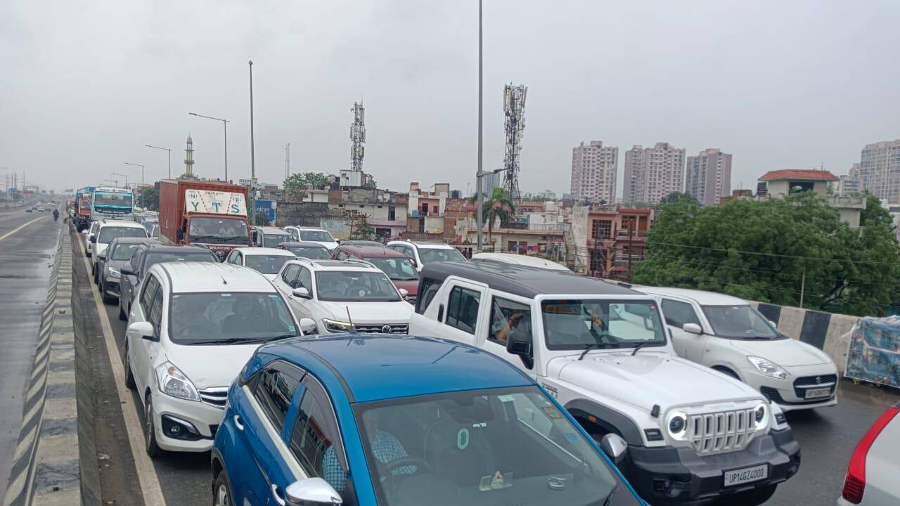 NH -9 Jaam opp Crossing.jpg