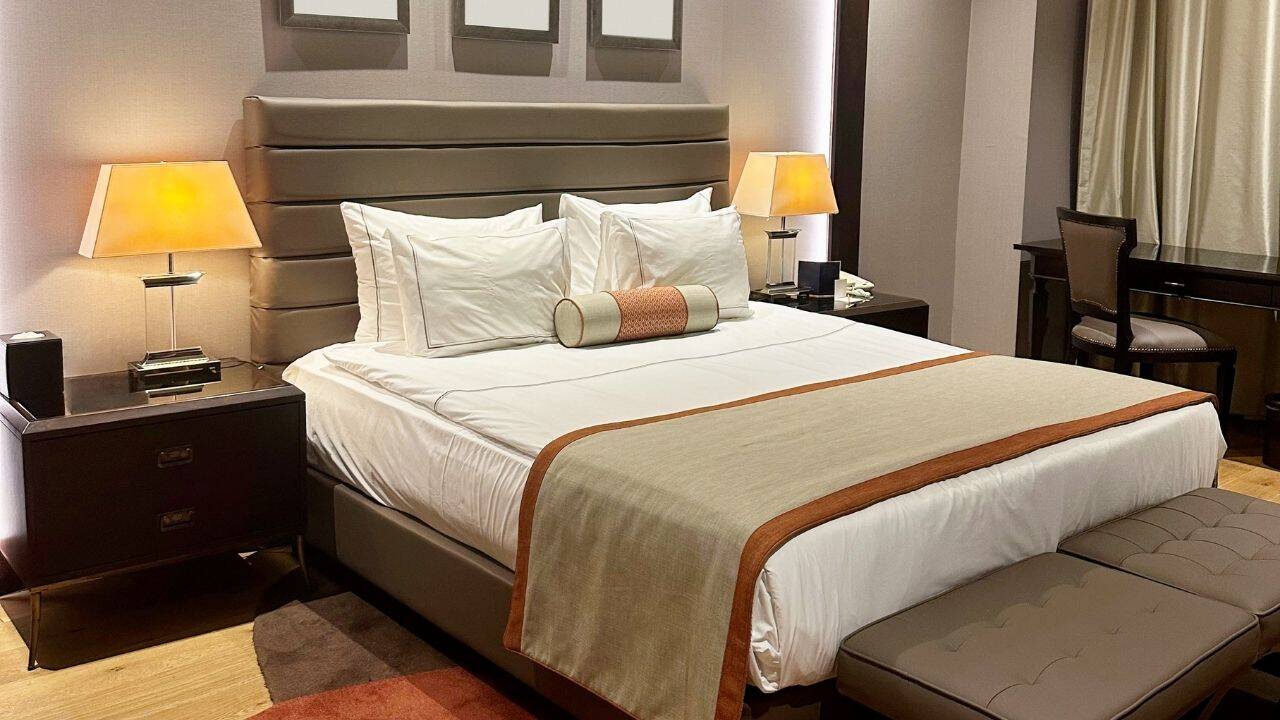 A hotel room