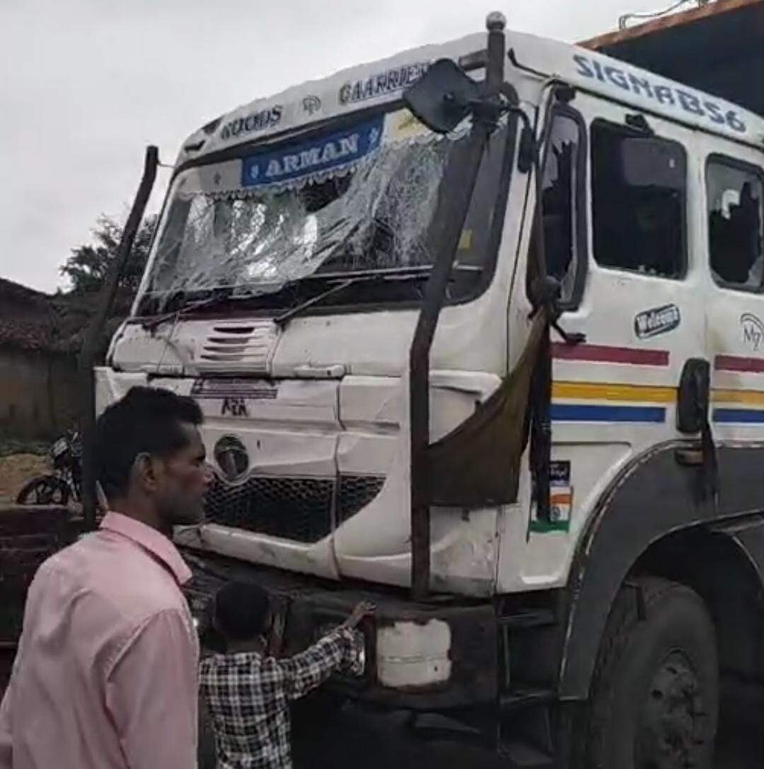 0f57122e-b977-4255-b817-4f3cce513004_Killer_truck_in_Chatra.Vishvendu_Jaipuriar.jpg