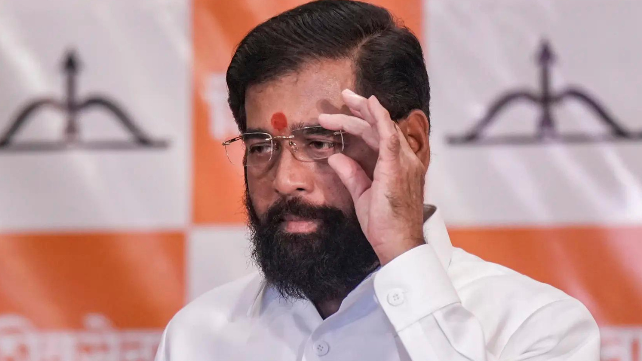 'Hang me in front of temple': Eknath Shinde alleges Siddhivinayak donation 'loot'