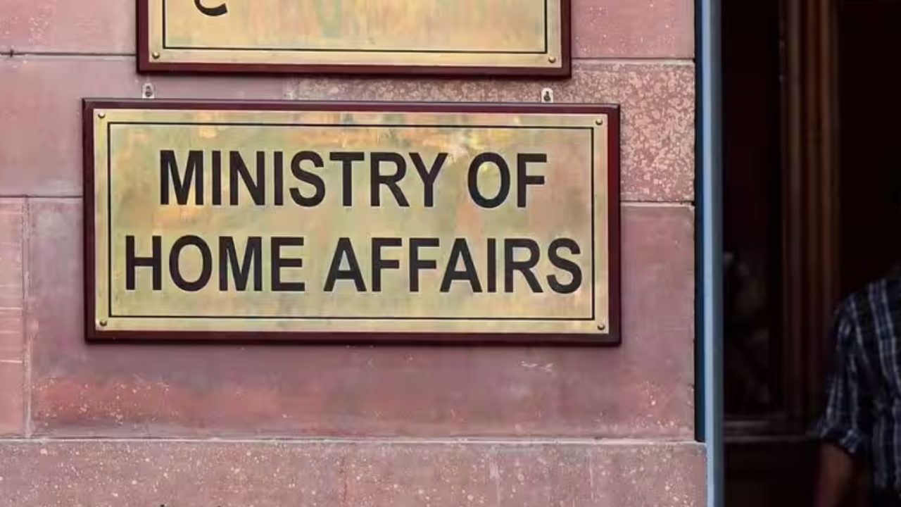 Centre directs states, UTs to follow correct script, diction for National Anthem, song