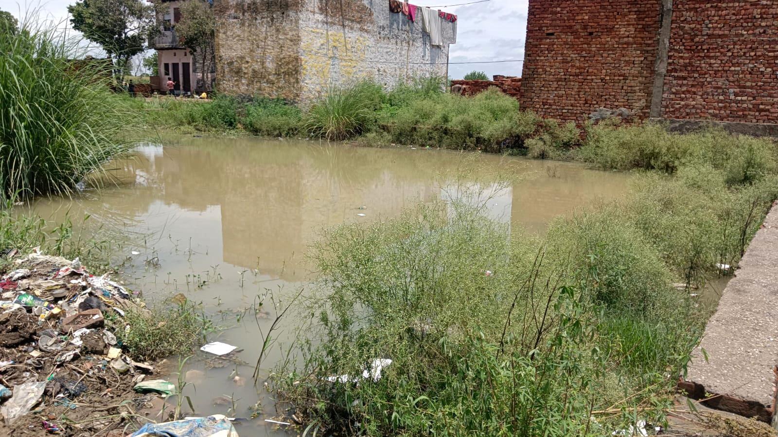 Mohammad Saad had drowned in the water-filled pit on this vacant plot.jpg