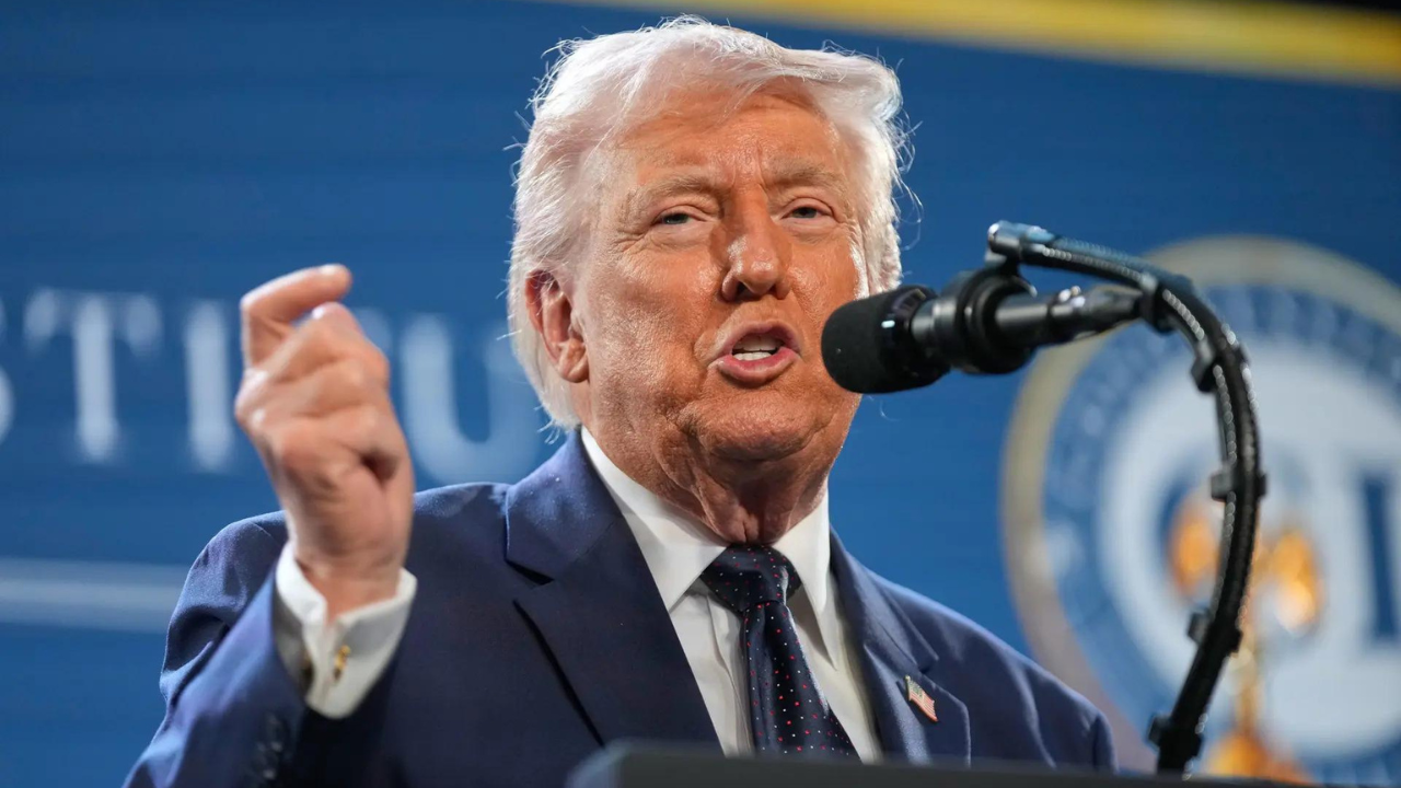 Trump threatens Iran with ‘1000 missiles’ as both sides shoot their mouth in Gulf spat