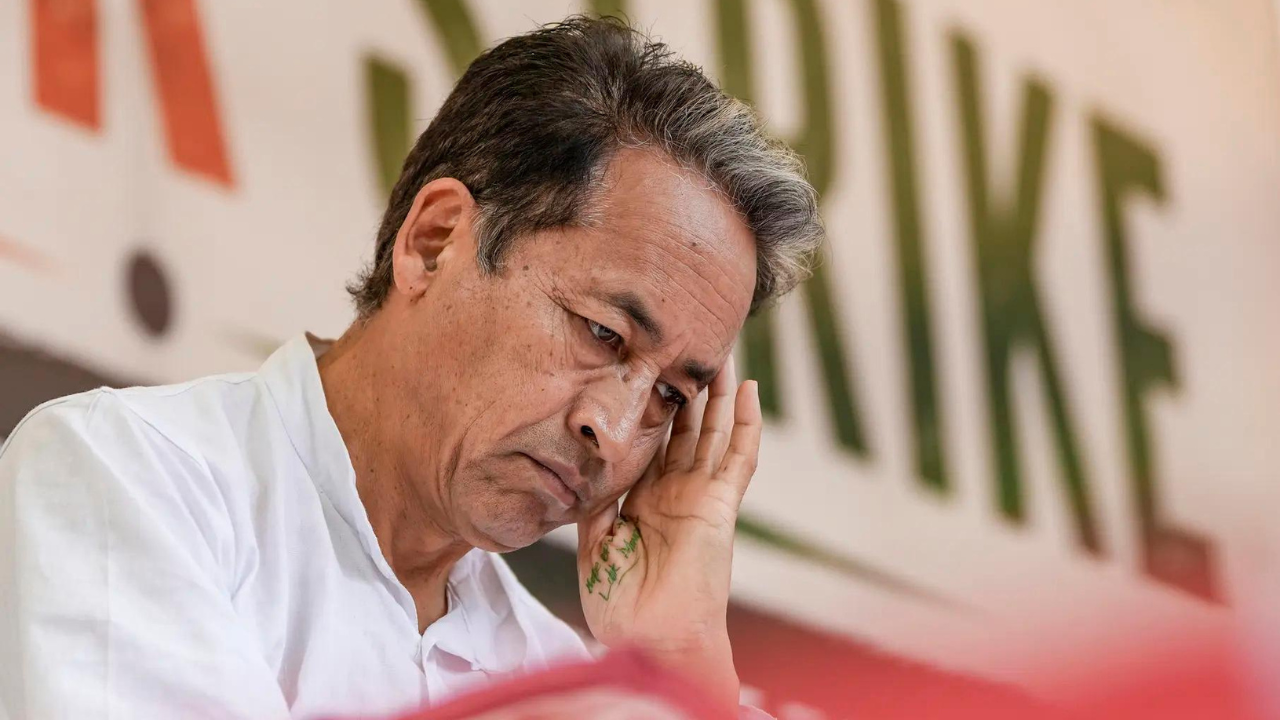 'Be your own hero': Sonam Wangchuk rejects 'modern Gandhi' tag amid hunger strike