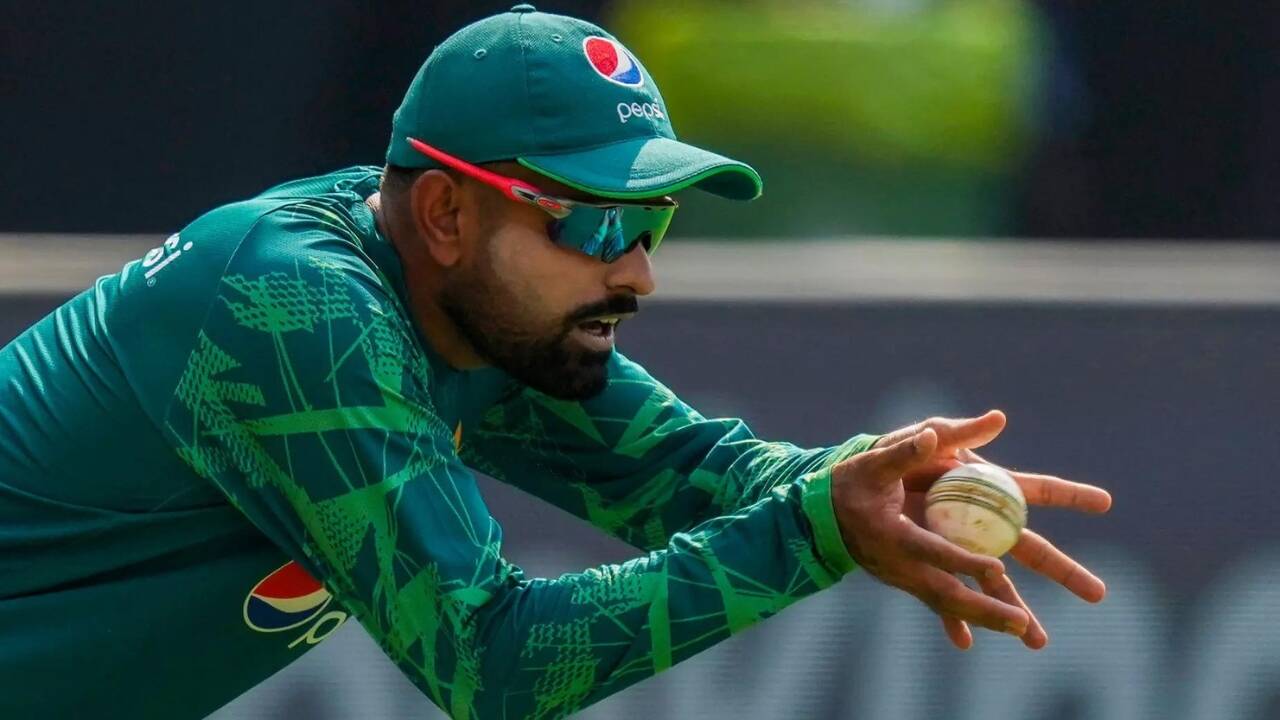 Pakistan coach resigns days before West Indies, England Test tours