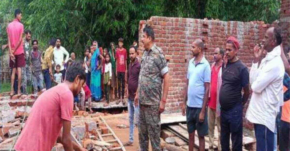 e2662df2-1aa0-4dd8-a43b-38cd15cbfd15_Construction_Mishap_Claims_Mother-Son_in_Giridih.jpg