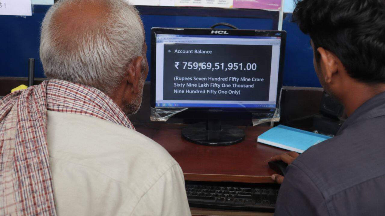 Bihar pensioner sees ₹759 crore in account; balance disappears minutes later