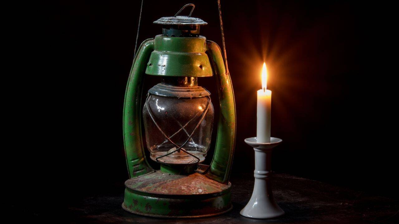 Canva Oil lamps and candles
