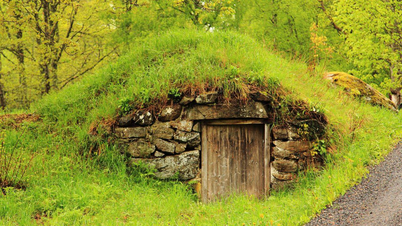 A representative image of the Hobbit house