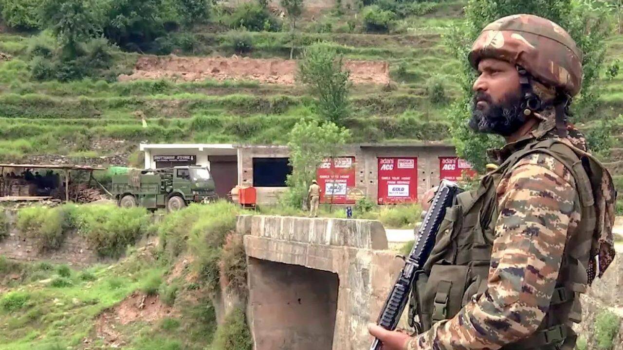 Security Forces Launch Massive Search in Rajouri After CCTV Spots Two Terrorists