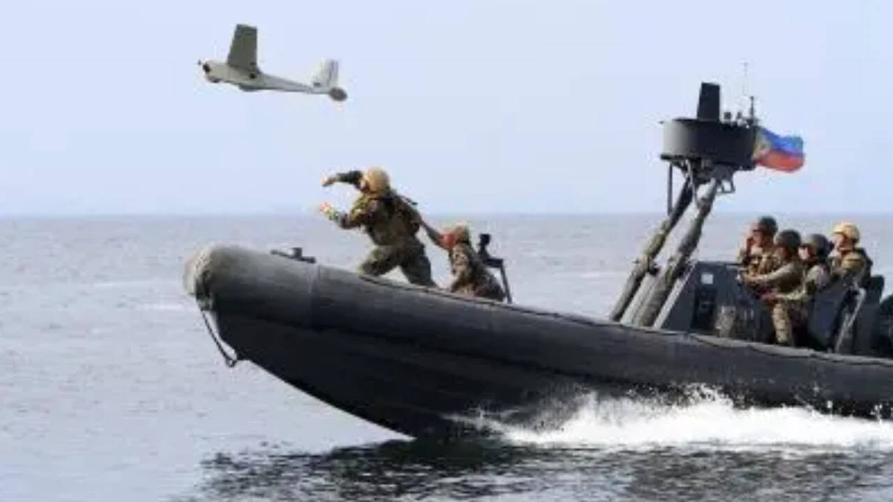 On South China Sea, government backs tribunal ruling against Beijing