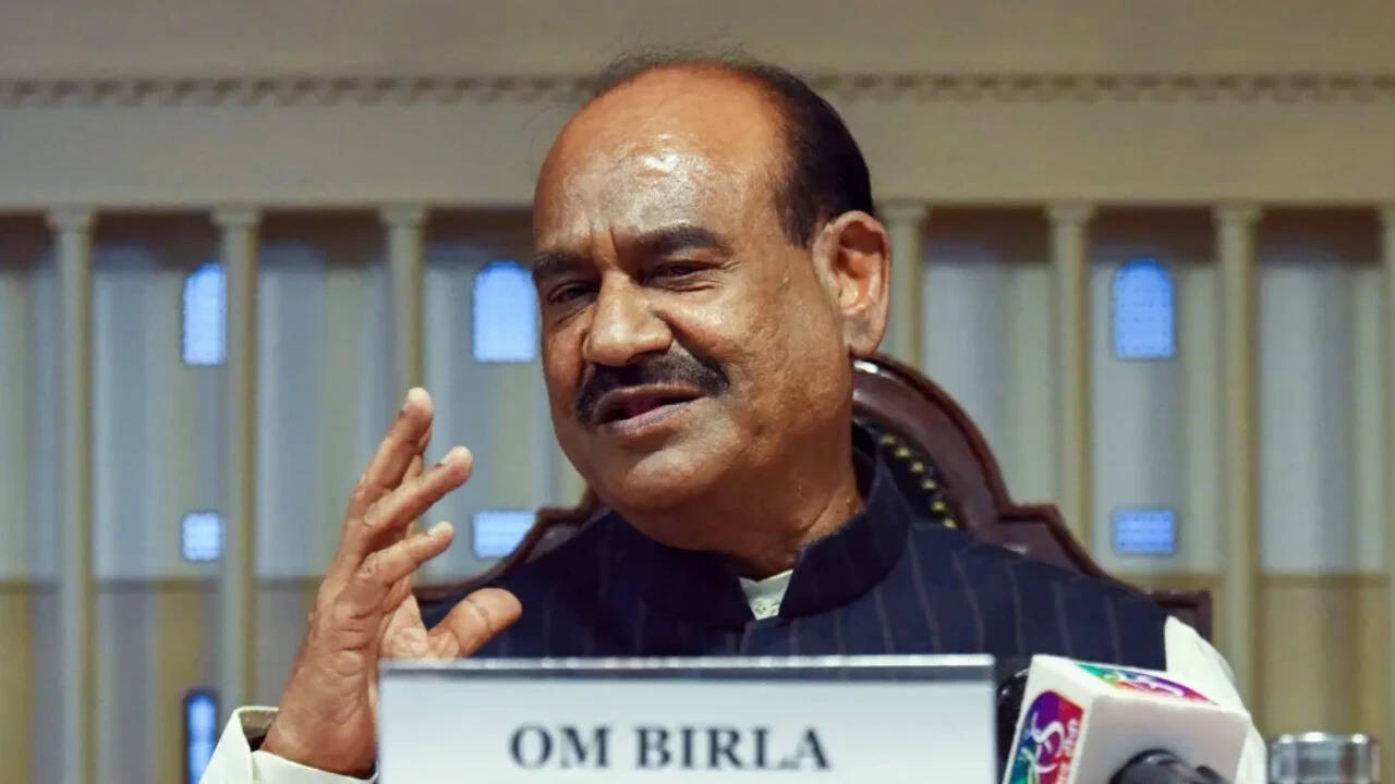 Lok Sabha Speaker to Decide on Rebel TMC MPs’ Merger with NCPI Ahead of Monsoon Session