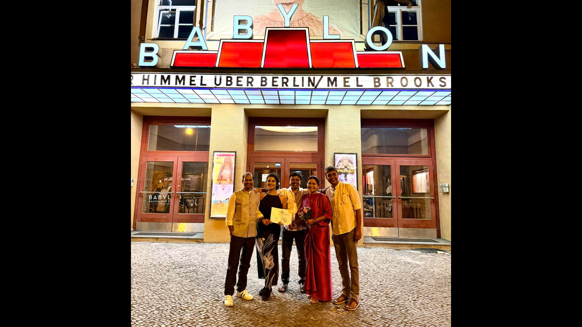 The 'Rango Bibaaho' team after winning the award