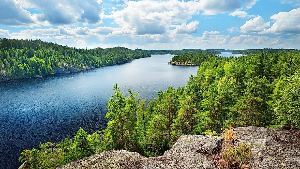 10 largest lake islands in the world: From Manitoulin Island to Idjwi