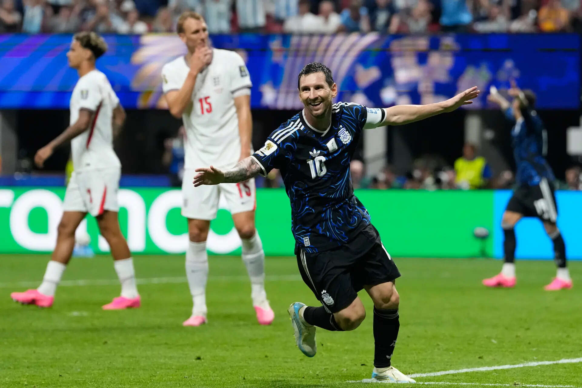 ARG Vs ENG, SF, Live Score: 0-1; GOAL! Anthony Gordon fires England in front