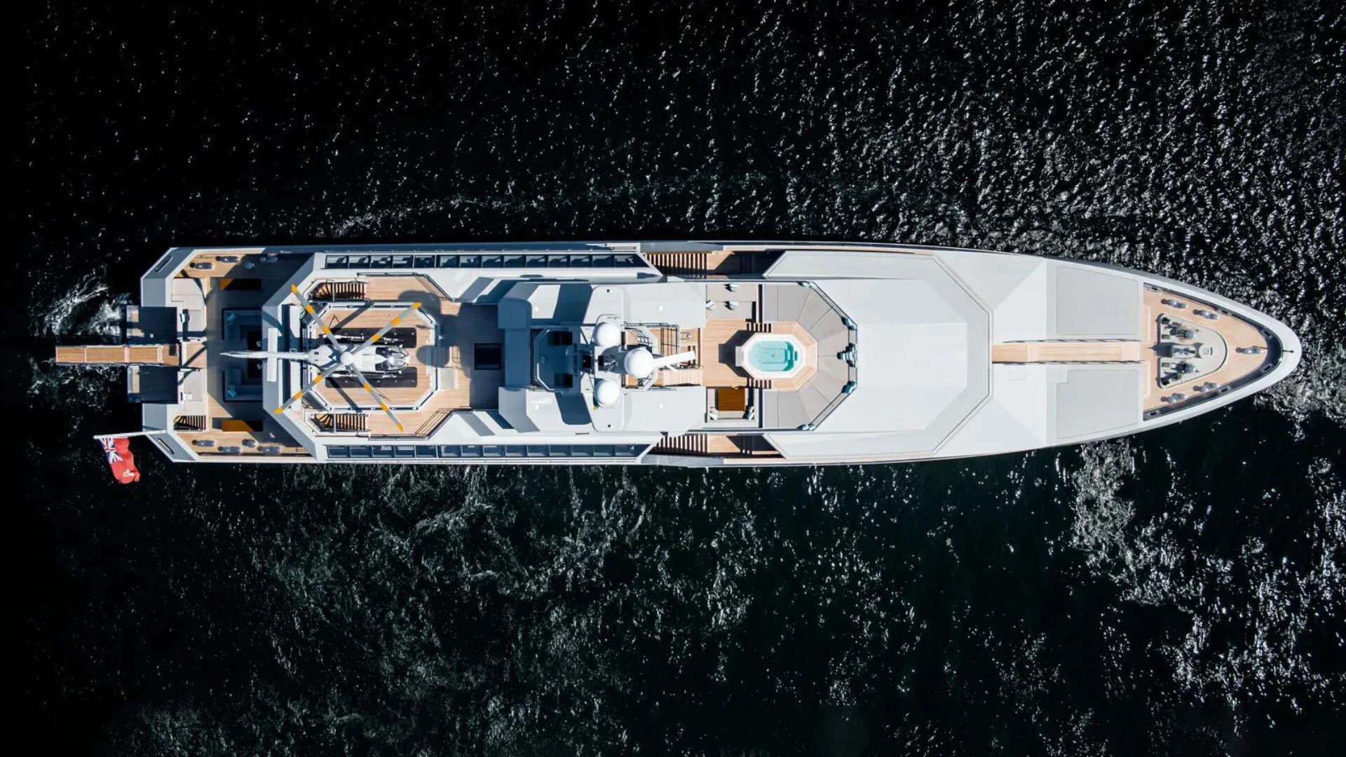Skat yacht