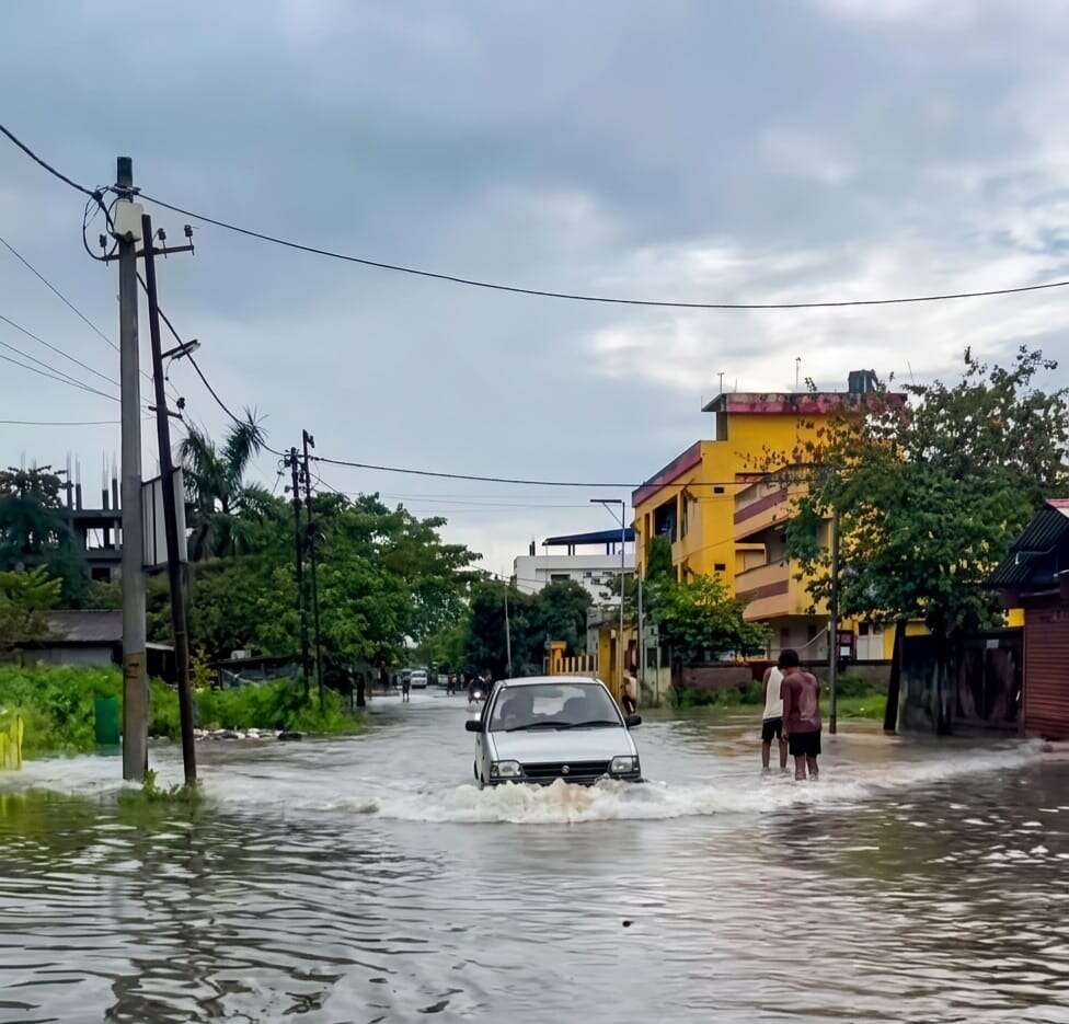 2c64684d-7d39-4092-8141-d9c9a1d1115a_Waterlogging_Tinsukia_.jpg