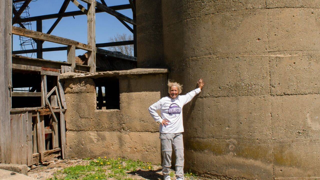 Corn Belt’s old silos are vanishing after 150 years of shaping farms