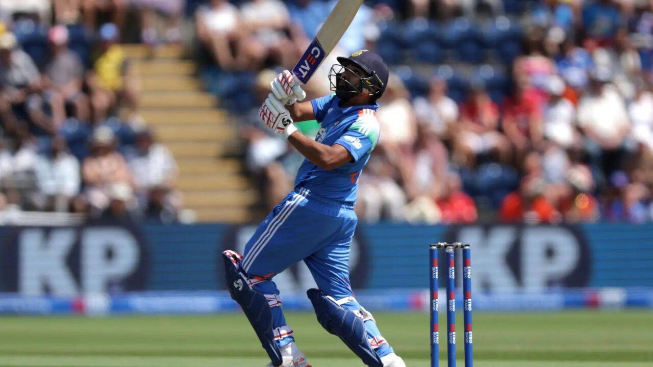 Rohit Sharma pull shot