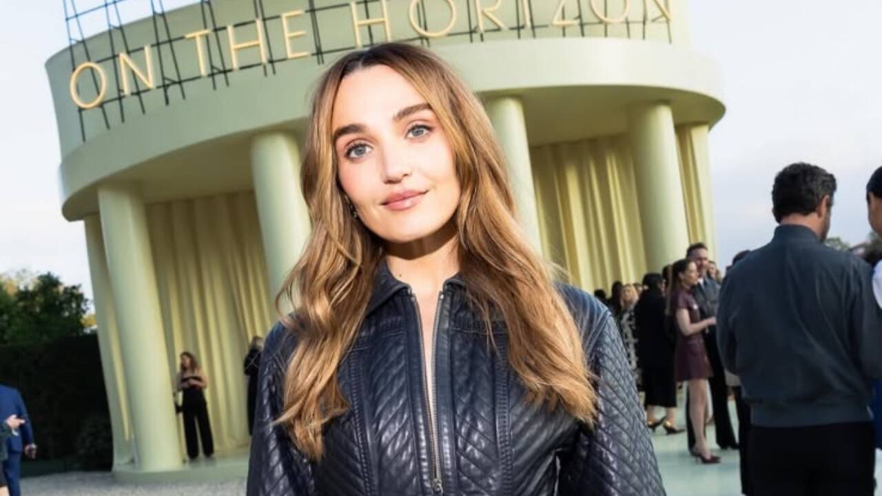 Chloe Fineman departs from SNL