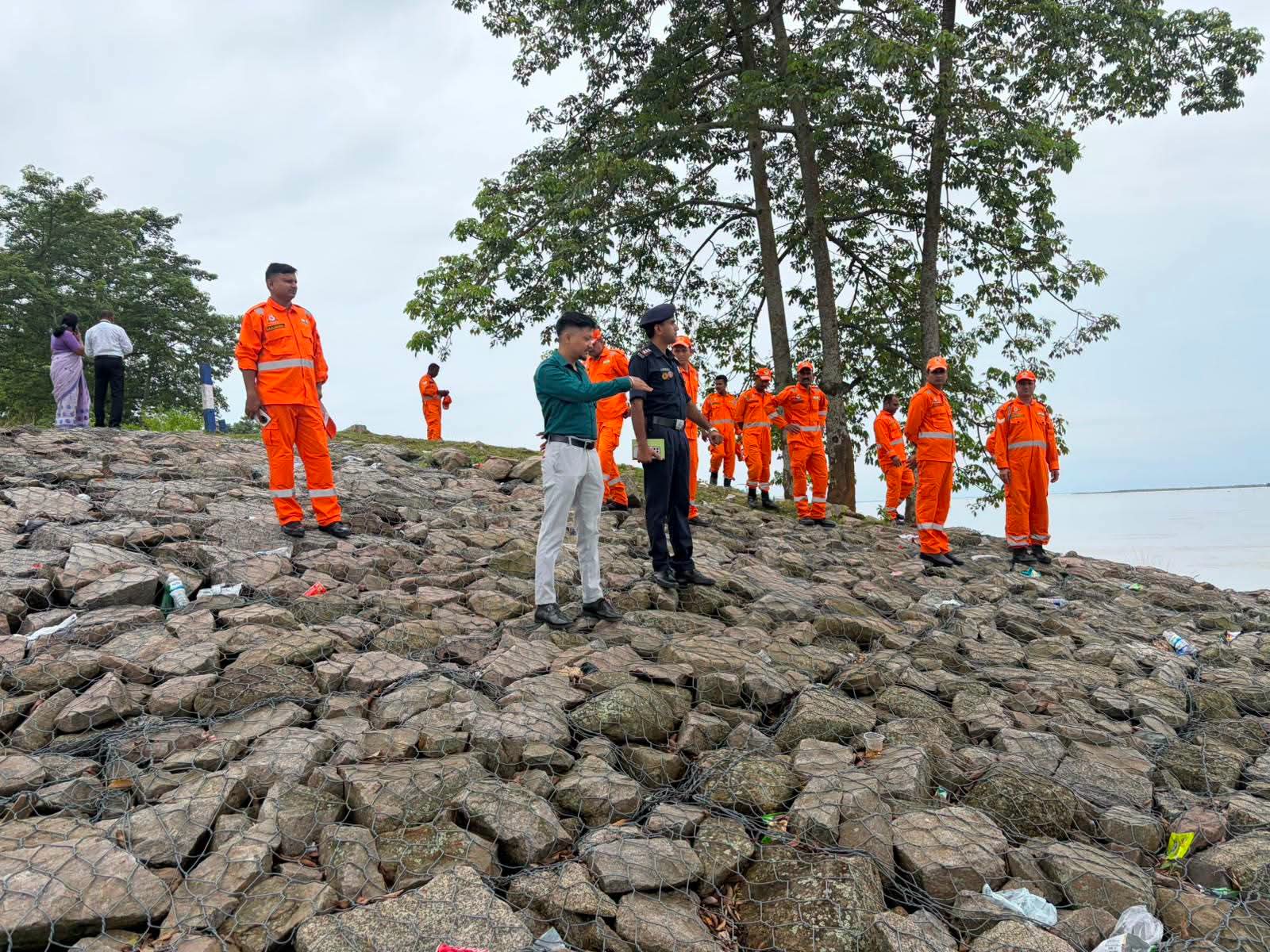 4715baec-b822-402e-8e56-15b780ee5ca1_NDRF_Awareness_drive_Nimati_Ghat_Jorhat.jpg