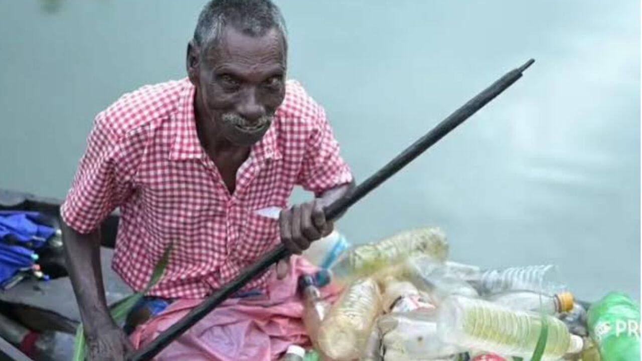 This 69-year-old paralysed man cleaned a river in silence until a young photographer noticed him
