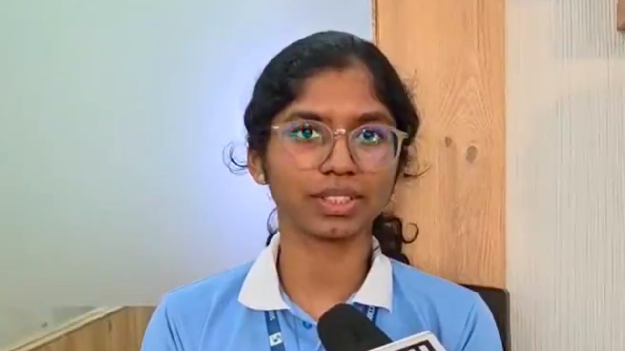 “I stayed away from phone and social media for a year”: Highest ranked female candidate Shravani Kudale shares what got her AIR 5 in NEET